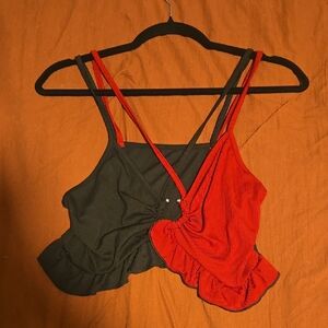 ROMWE Black and Red Ruffled Crop Top